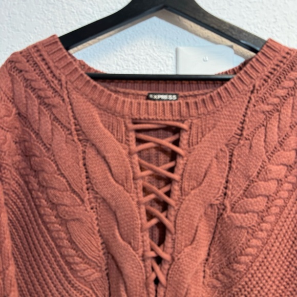 Express Mauve Rose Oversized Chunky Woman’s Sweater SM - Picture 2 of 6